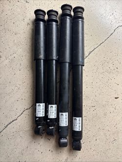 Ram 2500 Front and Rear Shocks