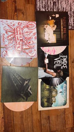 vinyl, record + cd player, cd, angel salt lamp, gengar items, stranger things figures, nana manga, beatles hard days night dvd set, zelda skyward swor