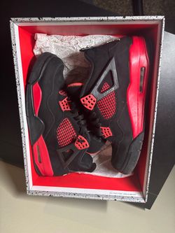 Air Jordan 4 Retro Red Thunder size 10
