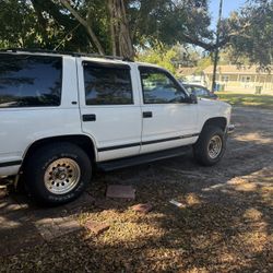 1999 4x4 chevy tahoe 