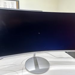 Samsung Ultra-wide QLED Curved Monitor