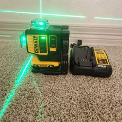 Dewalt Laser Level 360  (GREEN)