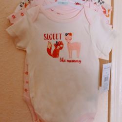Brand New Baby Girls 12-months Bodysuits 