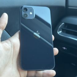 iPhone 12 - 100%🔋Unlocked