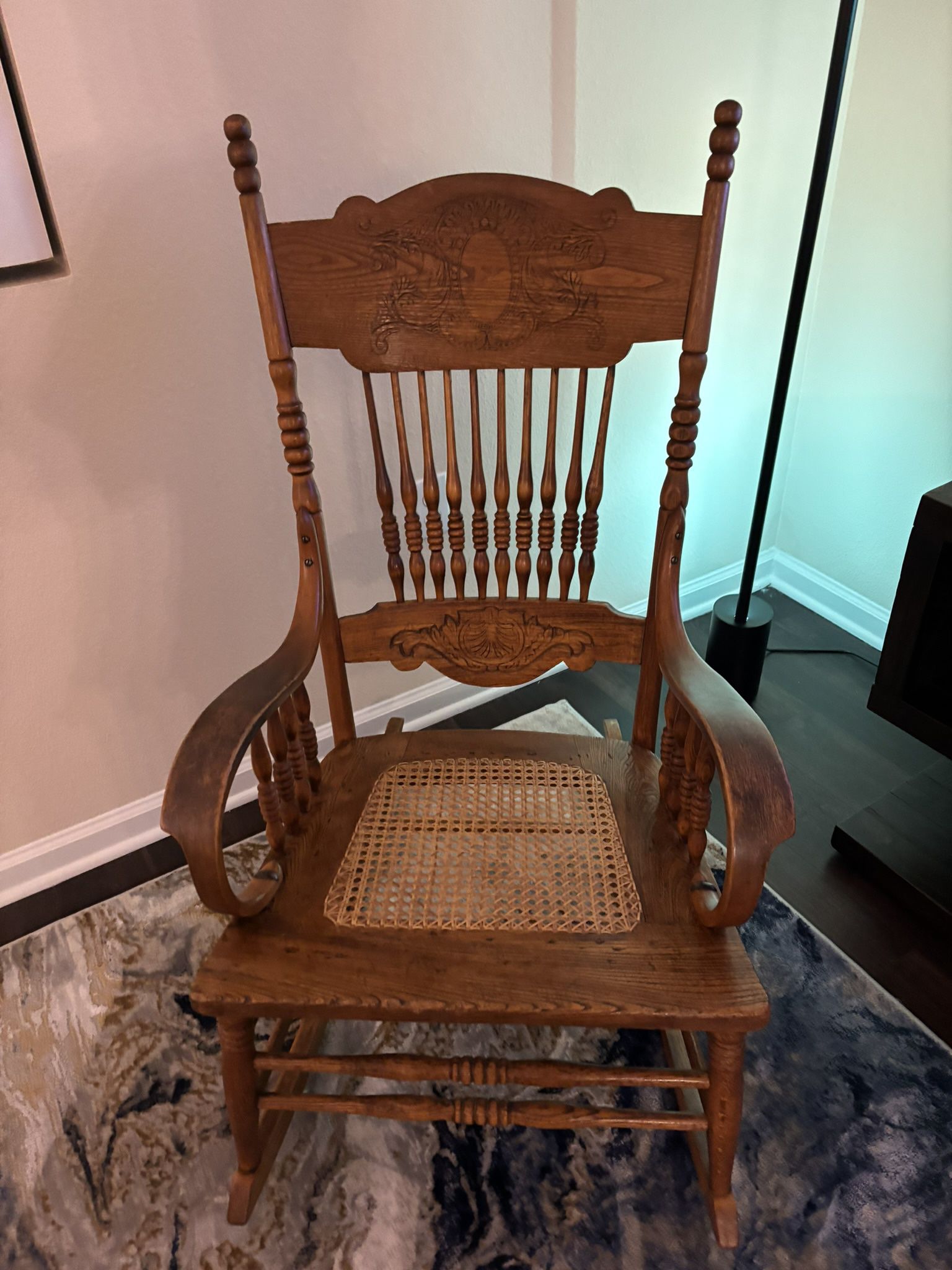 Antique Rocking Chair. 