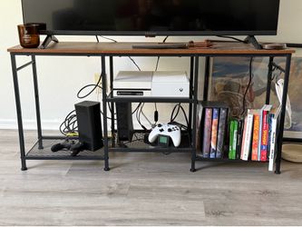 Wooden/ metal TV Stand