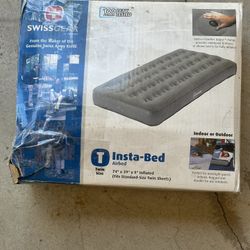Swiss gear Insta-bed Twin Size. Blow Up Mattress