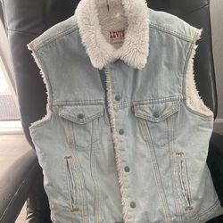 Levi’s Vintage Vest Size L