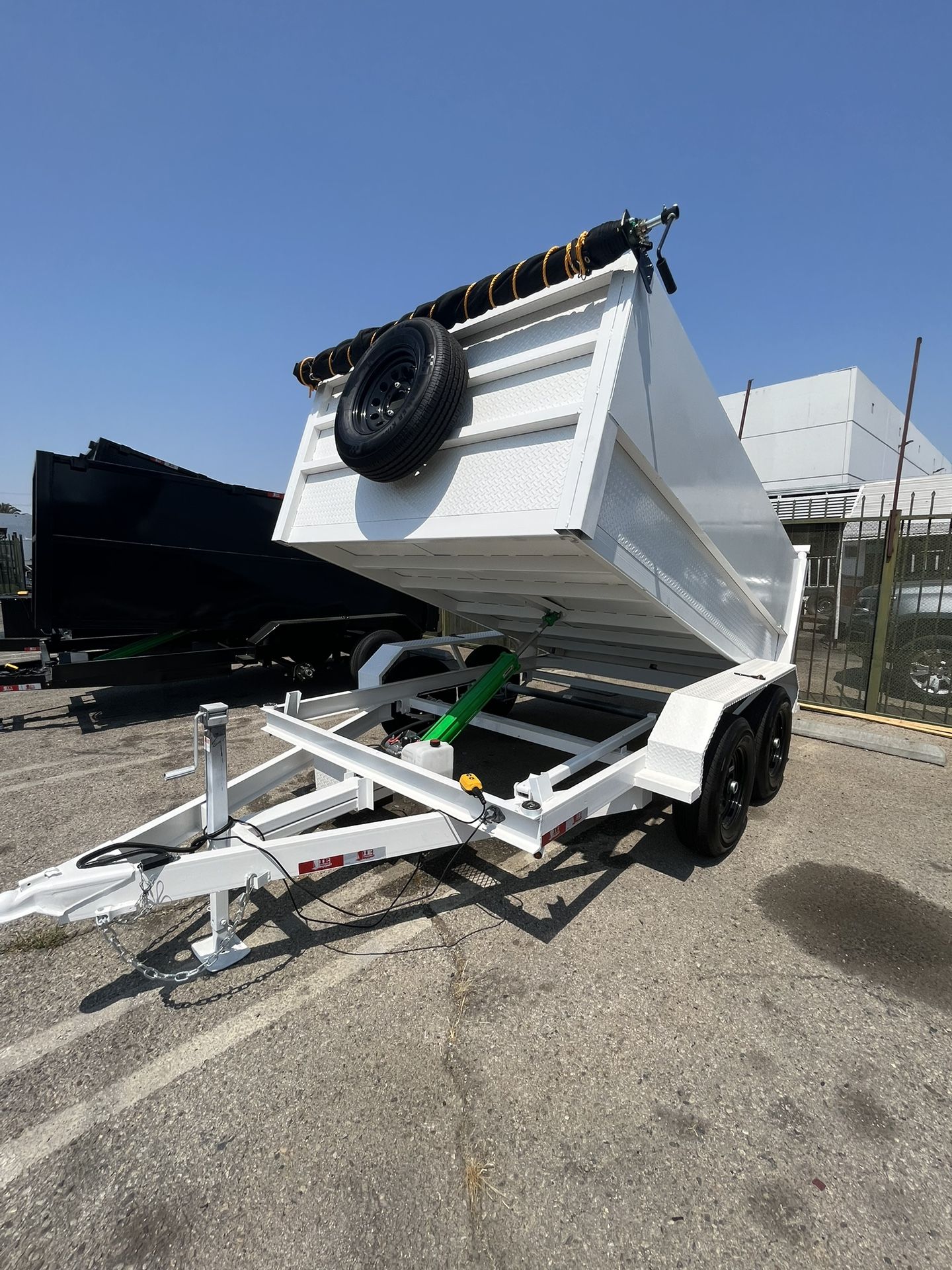 Dump Trailer 8x10x3
