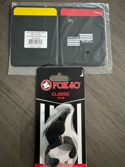 Silbato Fox 40 y set de tarjetas de Árbitro
