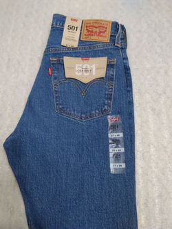 Levi's jeans. Authentic. New With Tags. Women's size 27x28 Skinny Jeans denim pants.
