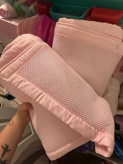 Mesh crib liner
