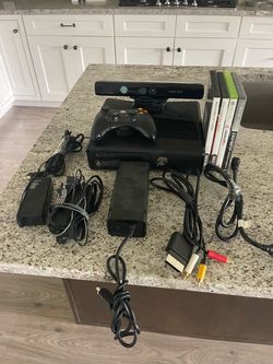 Xbox 360 with 4 games