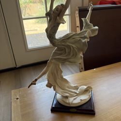 Giuseppe Armani "Flying Ballerina" 