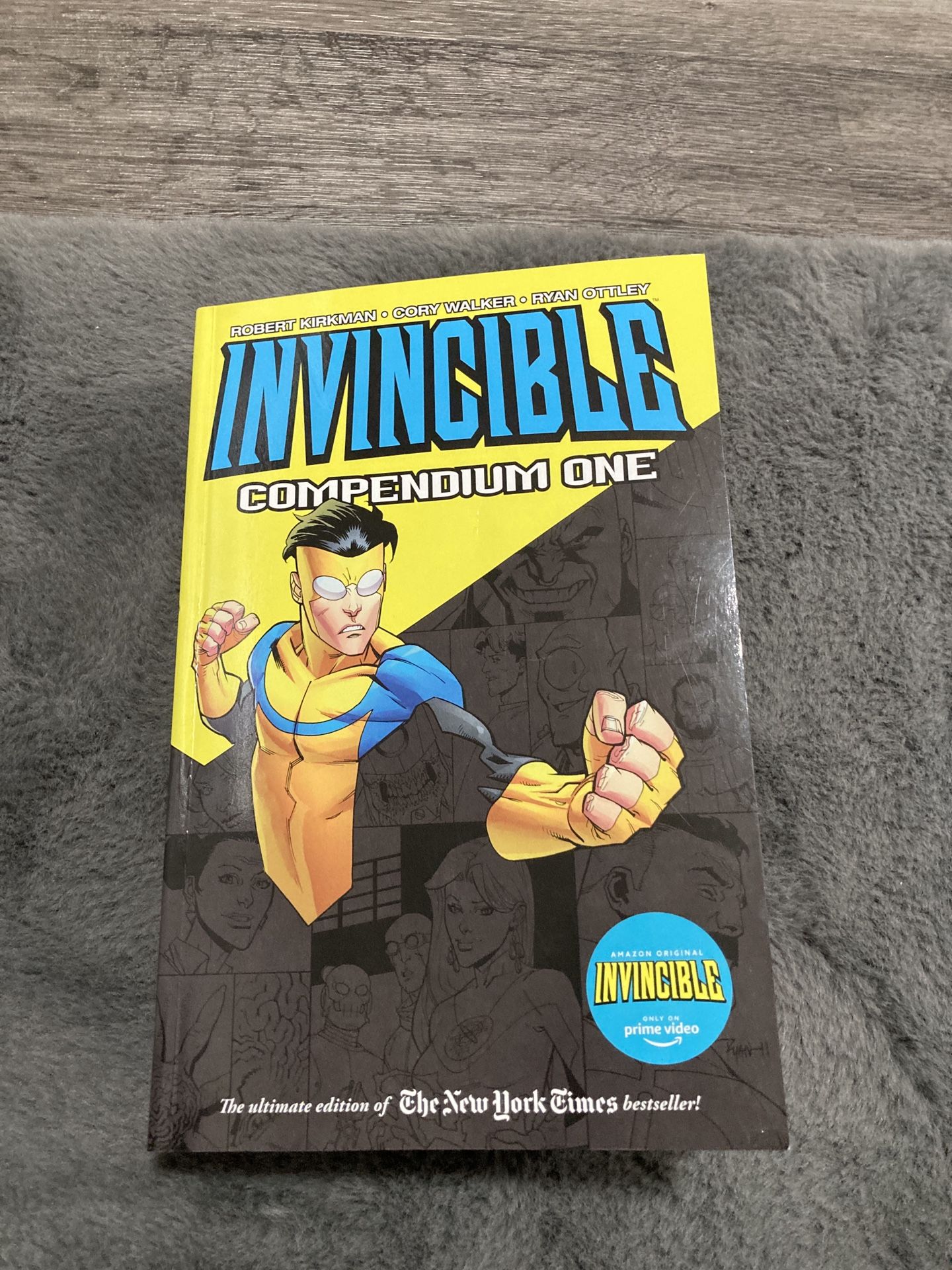 Invincible - Compendium One