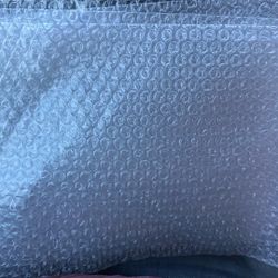 Bubble Wrap Big And Small Lots