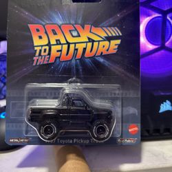 Hot Wheels Premium Back To The Future 1987 Toyota Pickup Truck