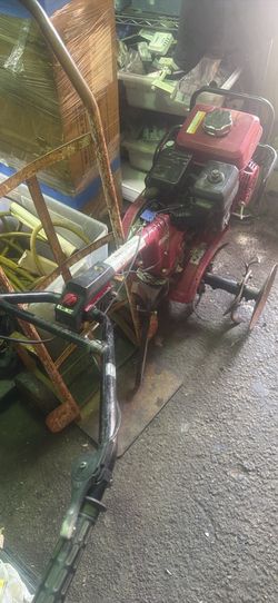 Honda FC600 Tiller Commercial Power Garden Cultivator Rototiller USED