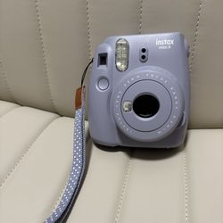 Polaroid Camera Instax Mini 9 