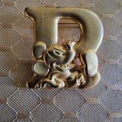 Disney  Pin Brooch Jewelry P Initial 
