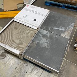 330 sq. ft. Daltile Highland Shore Graphite 24x24 Porcelain Tile