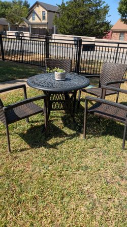 Mesa de patio
