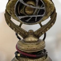 BRAND NEW SEALED! Disney Epcot Guardians Of The Galaxy Cosmic Rewind Eye Of Agamotto Time Stone