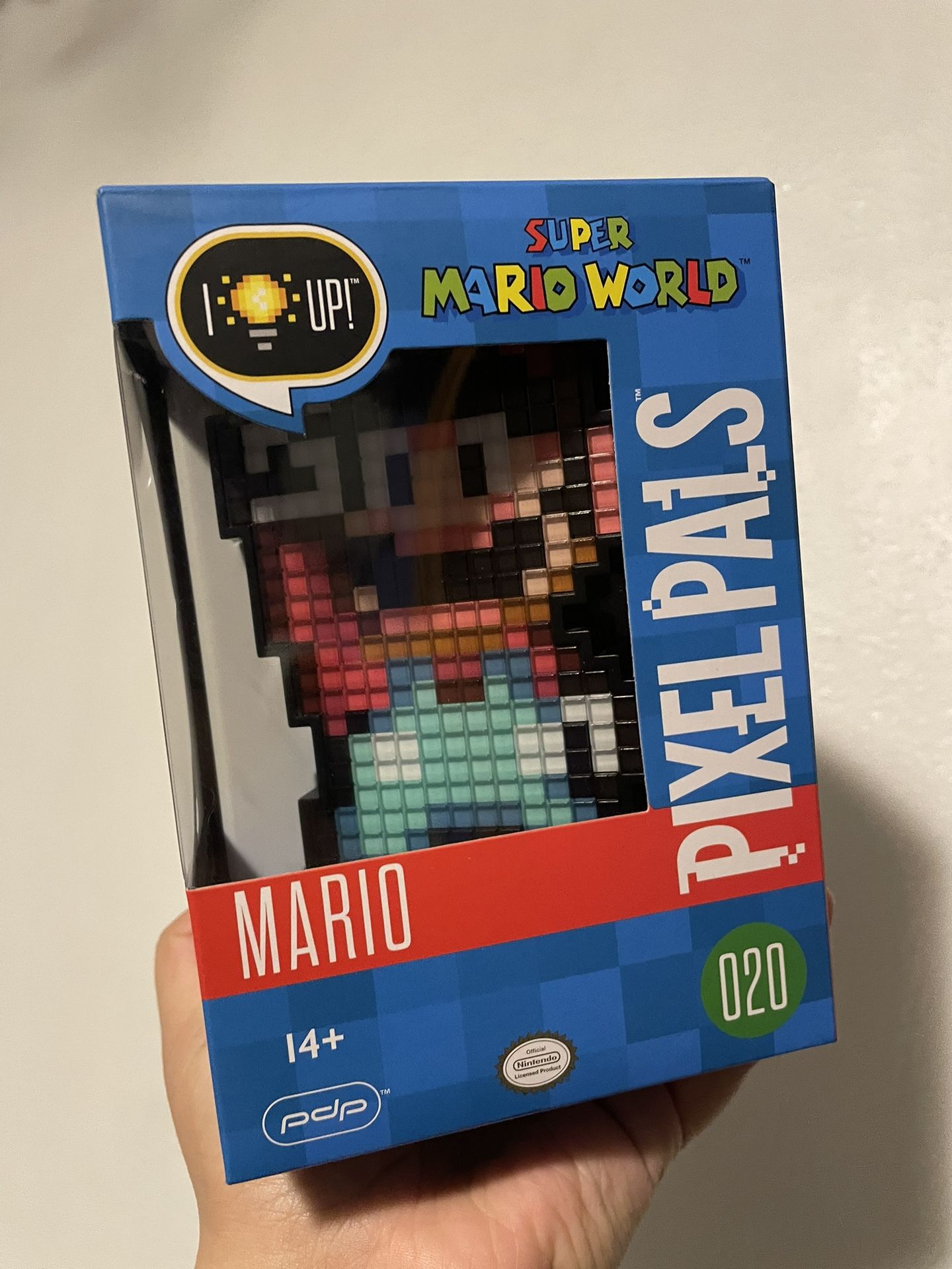 SUPER MARIO WORLD PIXEL PALS MARIO 020 LIMITED NINTENDO RARE PDP LIGHTS UP