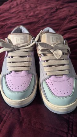 Dolce & Gabbana Sneakers.