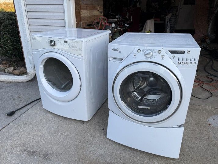 Whirlpool Duet Washer And Dryer