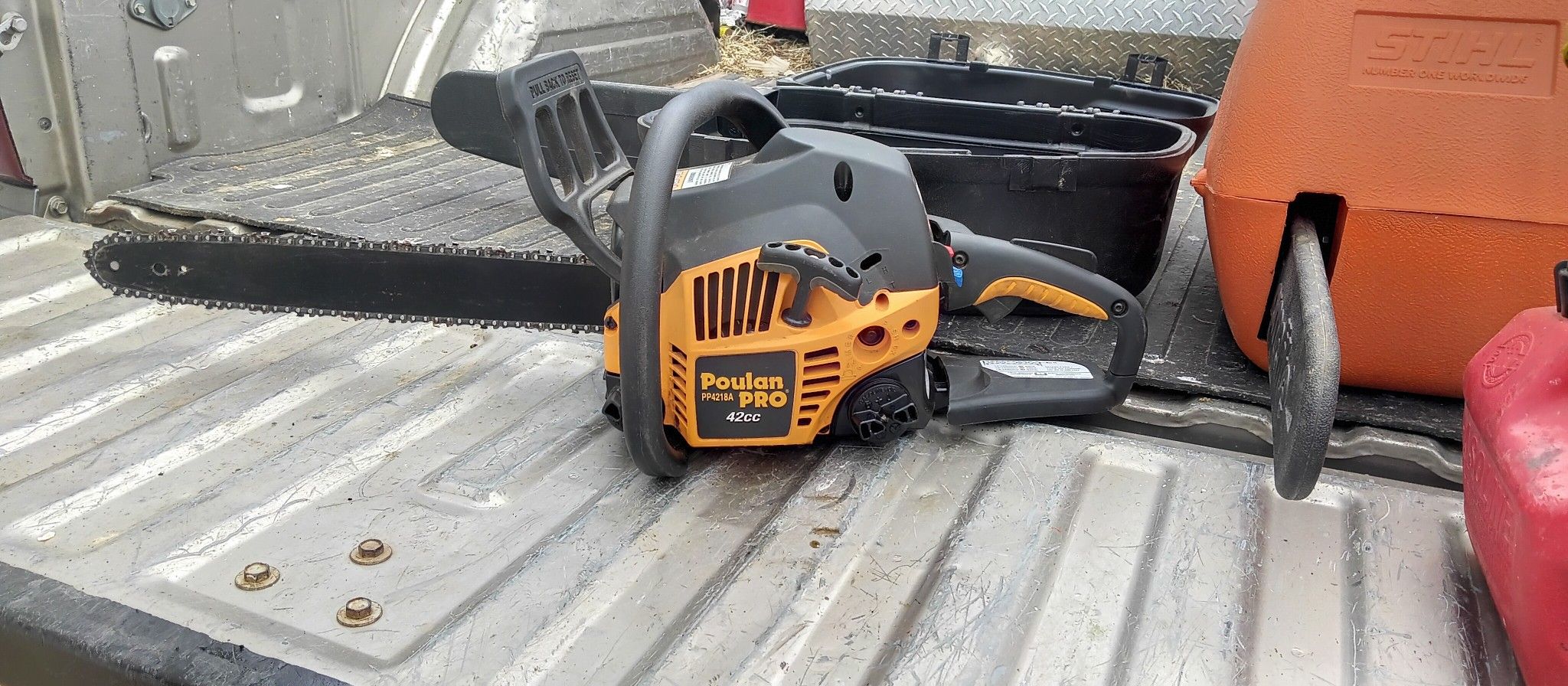 Poulan Pro Chainsaw