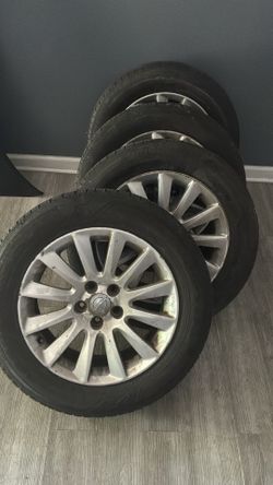 Chrysler 300 tires