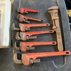 Monkey Wrenches 
