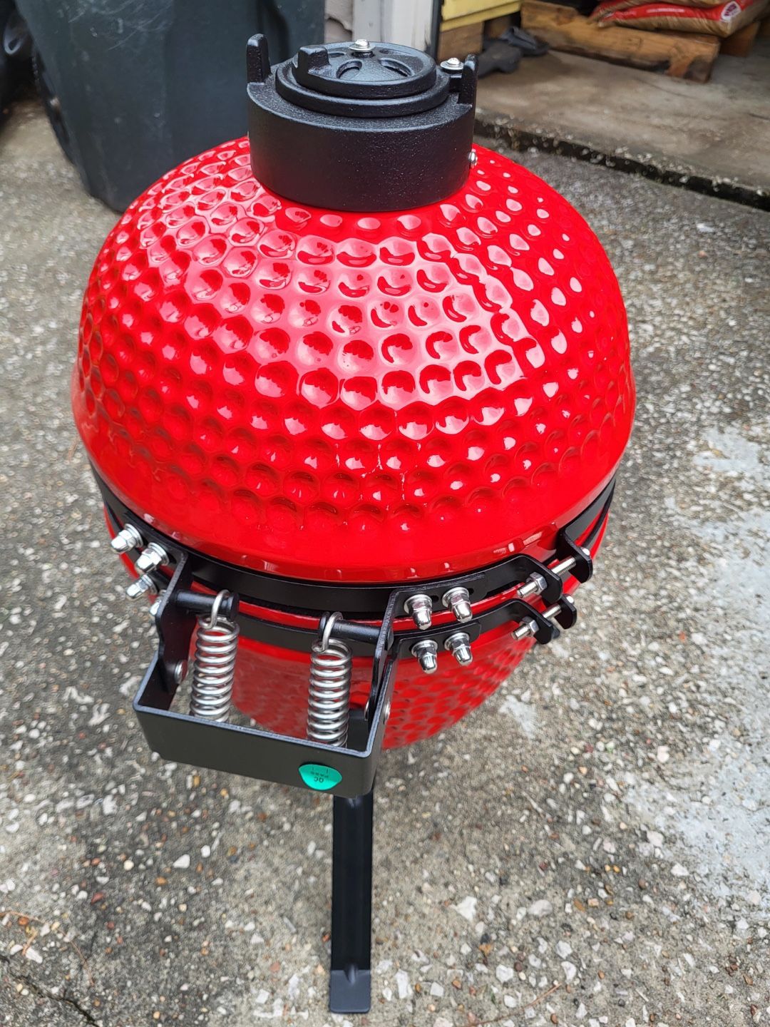 Dos Equis Kamado Grill & Oven
