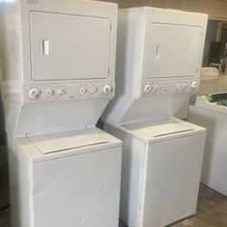 Kenmore Stackable ELECTRIC 220v 