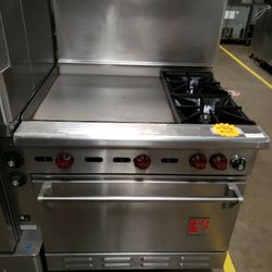 Used Wolf 24"L Range With 24"L Griddle, 2 Burners, And Standard Ovens Nat Gas 