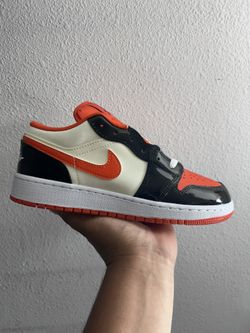 Jordan 1 low orange black patten leather size 5.5Y