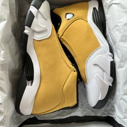 Air Jordan 14 Retro 