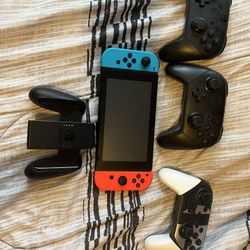 Nintendo Switch 