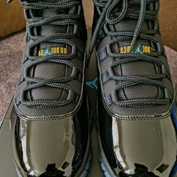 Jordan 11 gamma size 9.5 (NO TRADES PRICE IS FIRM)