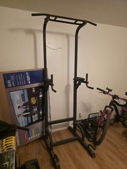 Pull up bar