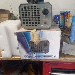 Air Purifeir Comercial Grade.0-888