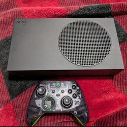 Xbox Series S Carbon Black 1 Terabyte With 20th Anniversary Controller For Sale Or Trade For PS5