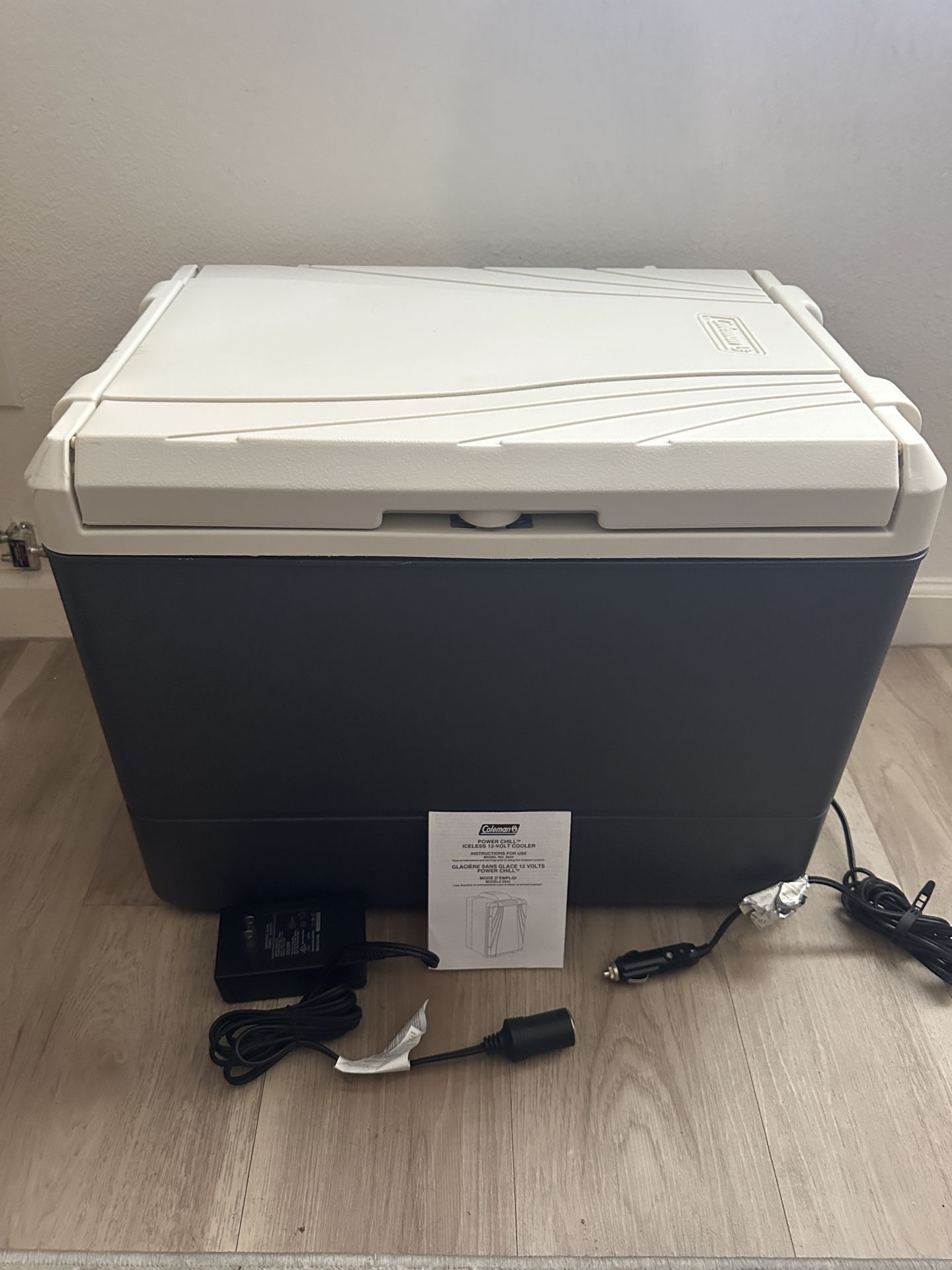 Coleman power chill iceless 12-volt cooler