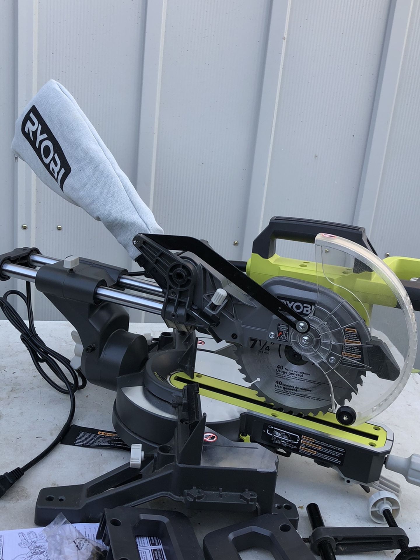 RYOBI 7-1/4 in. Compound Sliding Miter Saw