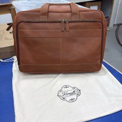 KomalC 18-inch Leather Briefcase **NEW**
