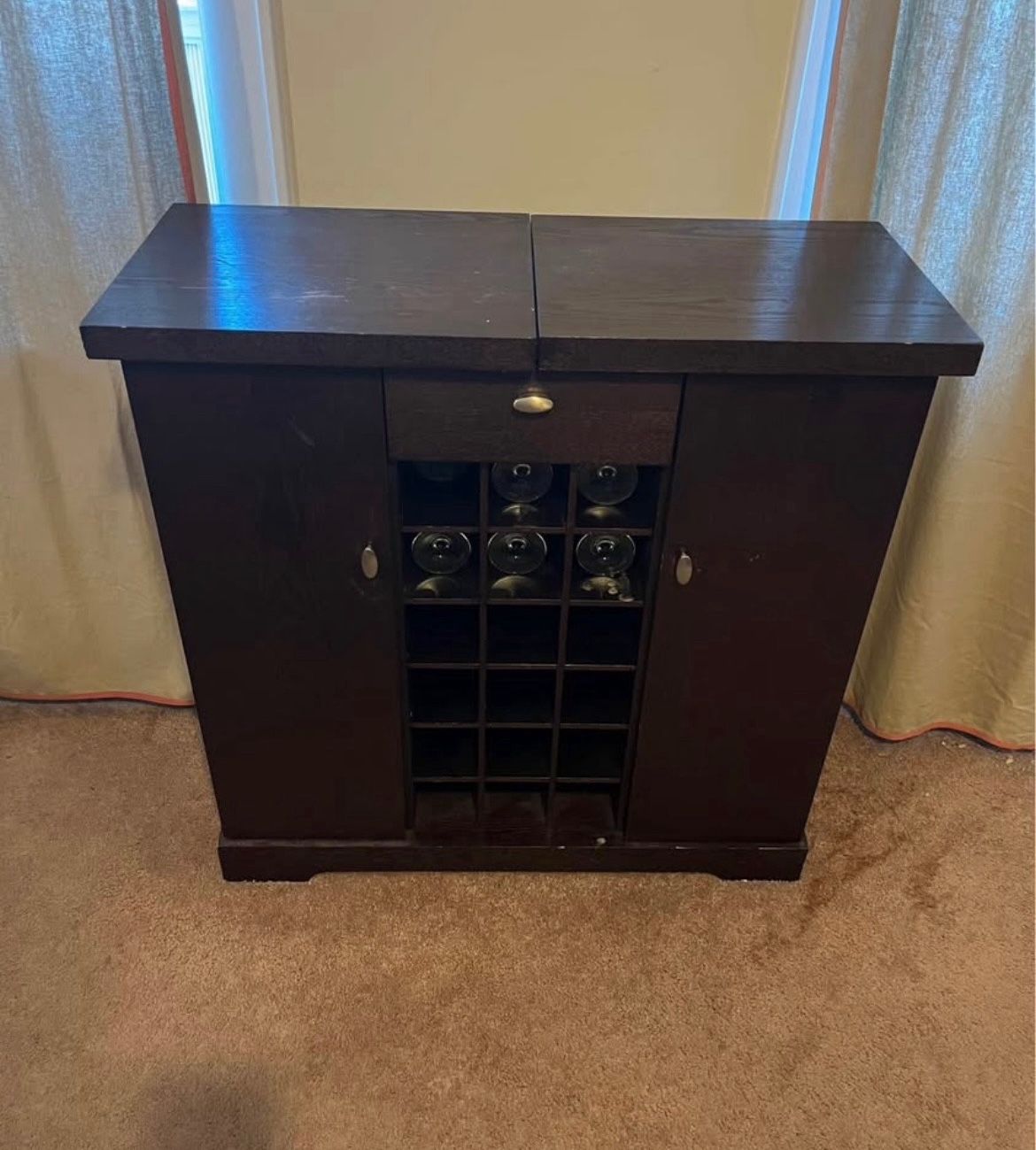 Mini Bar