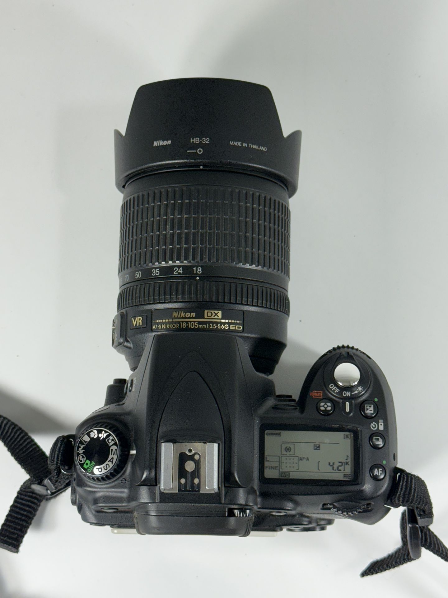 Nikon D90 Digital SLR Camera w/ DX AF-S 18-105mm f/3.5-5.6G Lens