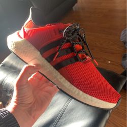 EQT 93/17 Scarlett Red Size 10.5