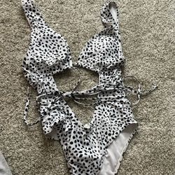 Black And White Bikini 